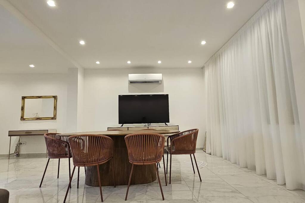 Modern Elegance